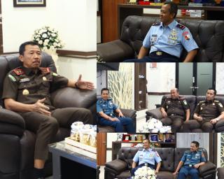 Rombongan Komandan Lanud Roesmin Nurjadin Kunjungan Kerja ke Kejati Riau