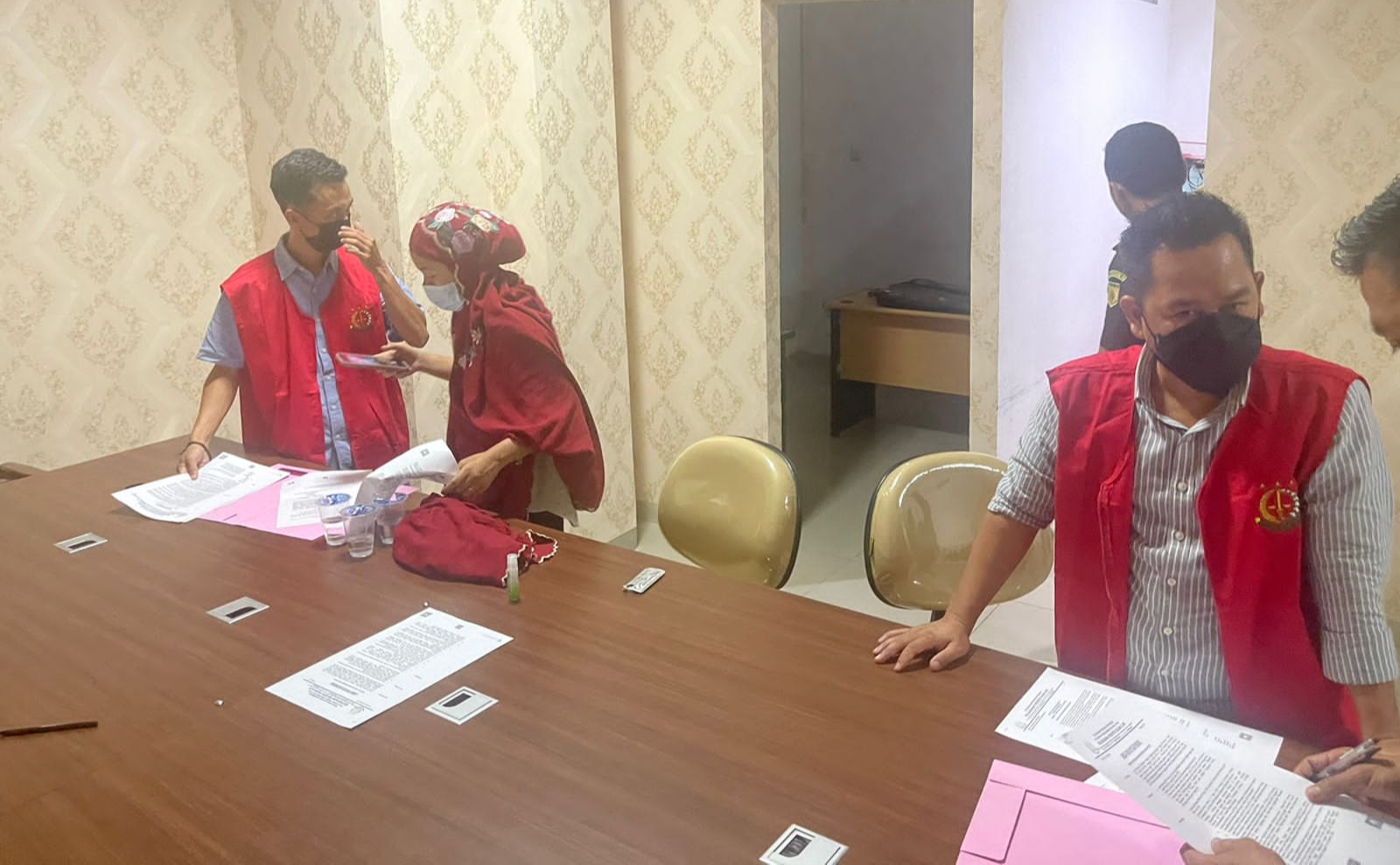 Tiga Komisioner Bawaslu Ogan Ilir Tersangka