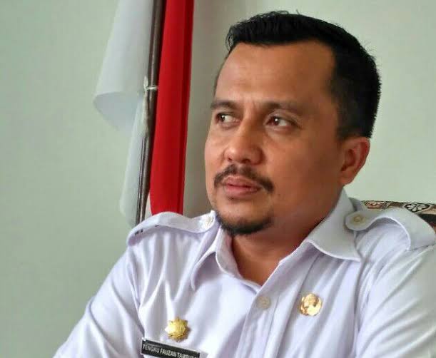 Herman Kadiskanlut Riau Pensiun, Gubri Tunjuk T Fauzan Jabat Pelaksana Tugas
