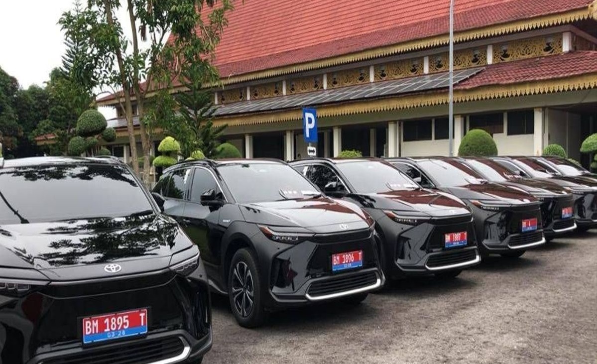 Kembalikan Mobil Listrik ke Pemprov Riau, Kajati Minta Diganti Fortuner