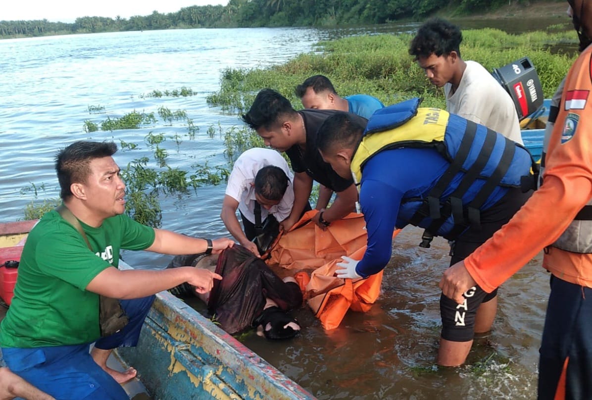 Mahasiswa PCR yang Tenggelam di Sungai Kampar Ditemukan Meninggal DuniaÂ