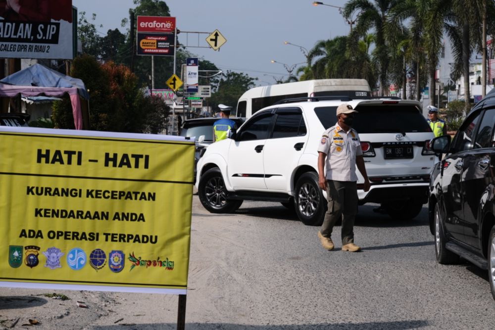 Bapenda Riau Gelar Operasi Penertiban Pajak Kendaraan Bermotor di Pelalawan