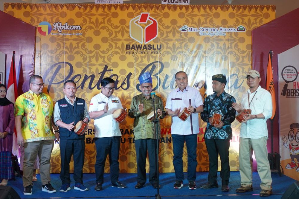 Bawaslu Riau Gelar Pentas Budaya Pengawasan Pemilu Partisipatif
