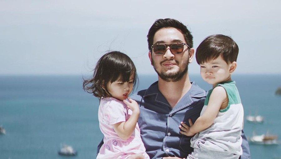 Jeje Habiskan Waktu Bersama Anak, di Mana Syahnaz?