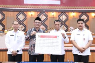 Pemko Pekanbaru Tandatangani Komitmen Peningkatan SPIP