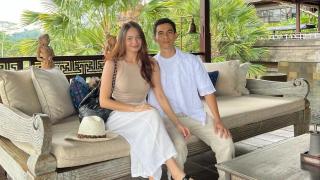 Enzy Storia Pamitan, Benarkah Ikut Suami ke Amerika?