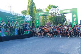 Pj Wali Kota Pekanbaru Kagum 3.000 Peserta Ramaikan Bukit Barisan Run
