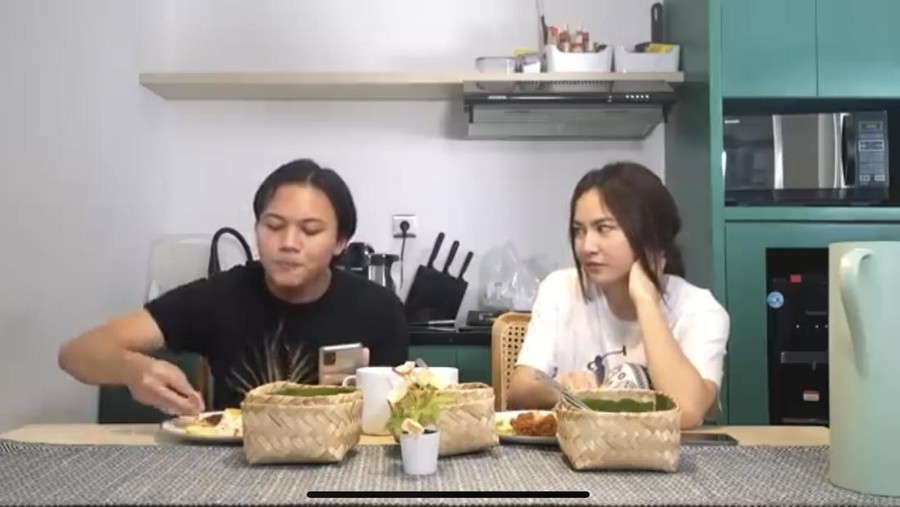 Gegara Makan Jengkol, Mahalini Digoda Adik Rizky Febian