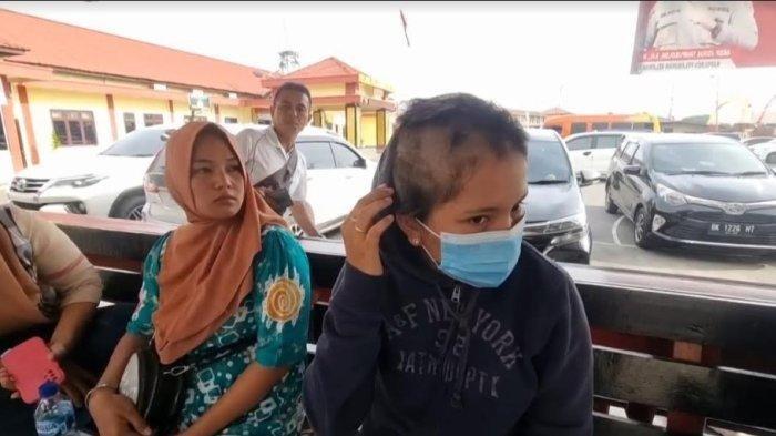 Dituduh Selingkuh dengan Ayah Pelaku, Dua Wanita Kakak Beradik Dibotaki Tetangga