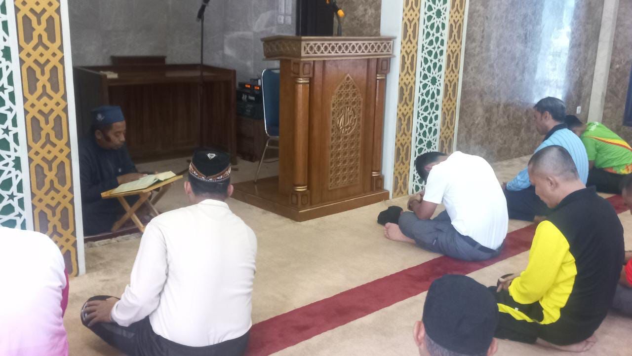 Orang yang Mahir Membaca Al-Qur’an Maka Ia Bersama Para Malaikat MuliaÂ