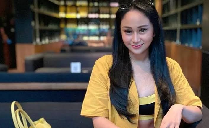 Hamil Tanpa Suami, Denise Chariesta Open Donasi Biaya Lahiran