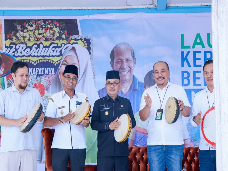 Pj Bupati Kampar Firdaus Launching Program Kerja Keras Bebas Cemas BPJS Ketenagakerjaan
