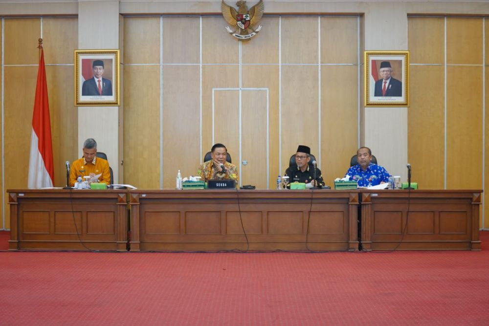 Pemprov Riau Gelar Rapat Persiapan Hari Jadi Riau ke-66 dan HUT ke-78 RI