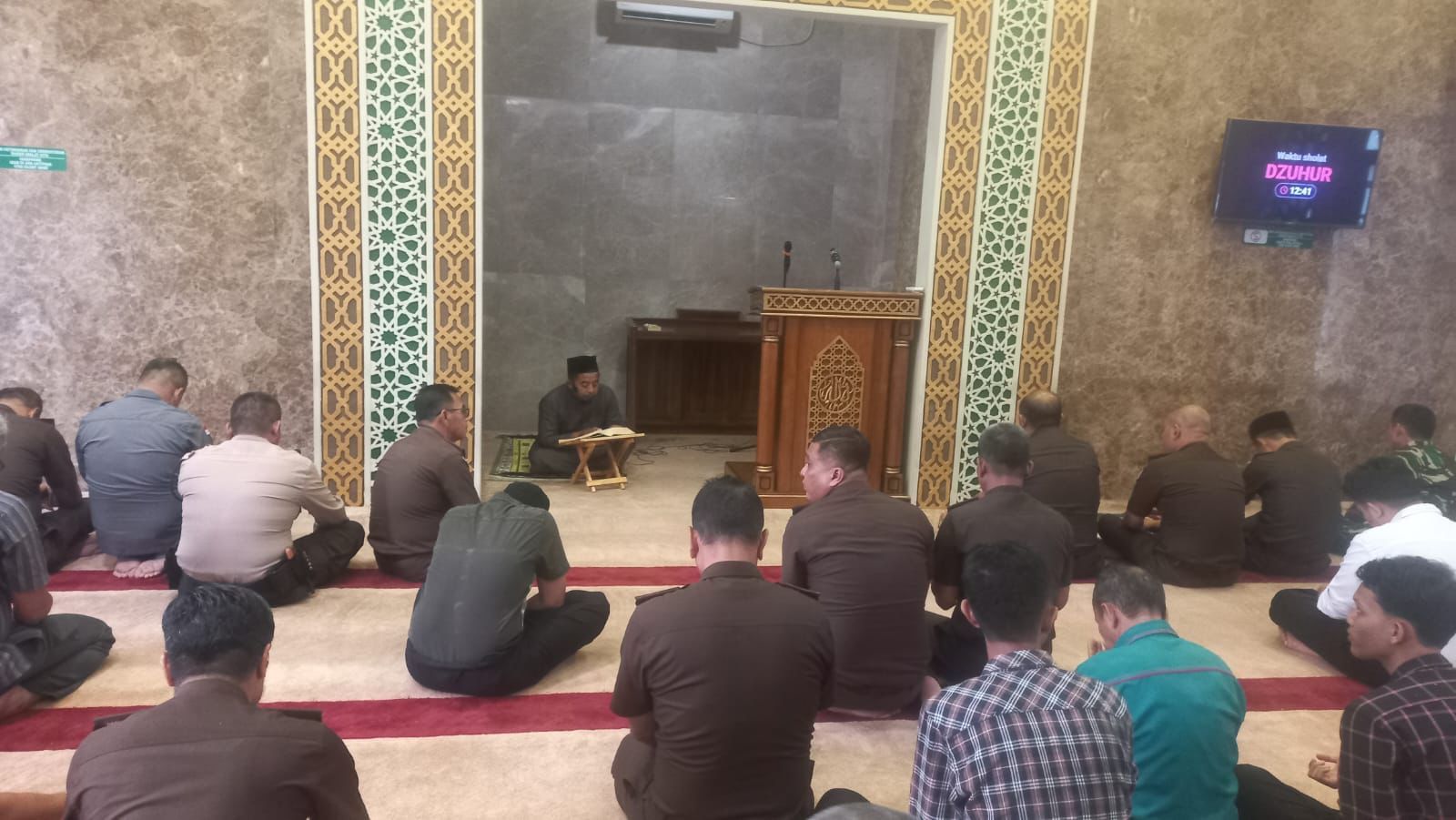 Hadist Rasulullah SAW : Membaca Al-Qur