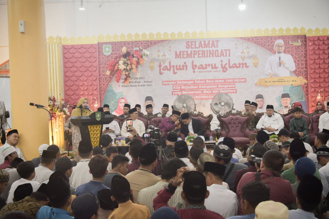 Ribuan Masyarakat Duri Hadiri Tabligh Akbar Bersama Ustadz Adi Hidayat