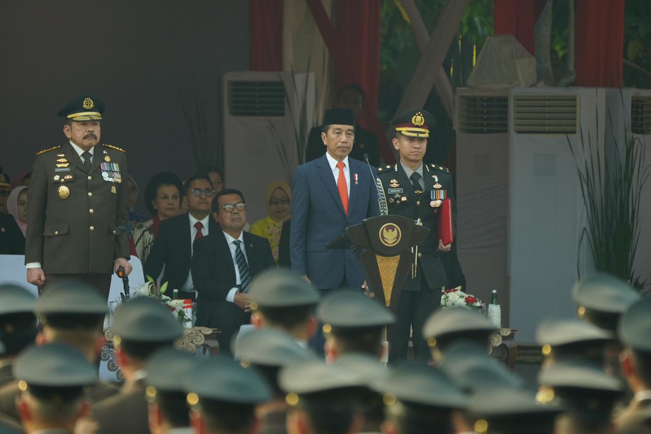 Presiden RI Hadir dan Memimpin Upacara Hari Bhakti Adhyaksa ke-63 Tahun 2023