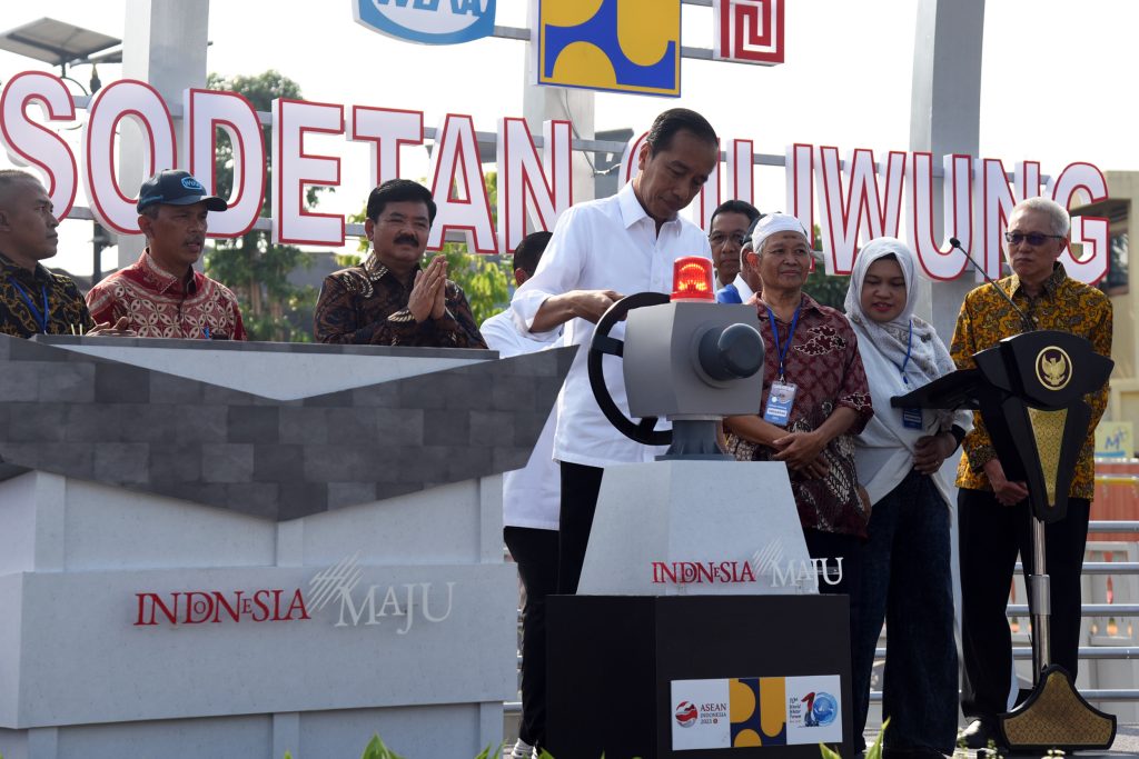 Resmikan Sodetan Ciliwung, Presiden: Penanganan Banjir Jakarta Harus Komprehensif