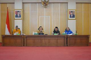 Pemprov Riau Gelar Rapat Persiapan Hari Jadi Riau ke-66 dan HUT ke-78 RI
