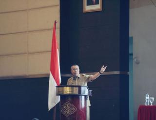 Gubernur Syamsuar Optimis Pembangunan Infrastruktur Jalan Capai Target RPJMD