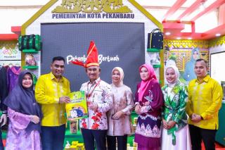 DPMPTSP Pekanbaru Perkenalkan Produk Unggulan UMKM dalam ICE 2023 di Makasar