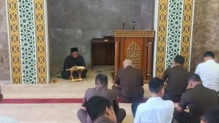 Ustadz Chairul Ichwan Sampaikan Keutamaan Mengamalkan Al-Qur