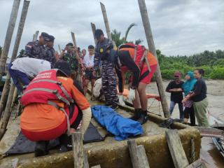 Tenggelam di Sungai Indragiri, Rasyid Â Al Fatir Ditemukan Sudah Tak BernyawaÂ 