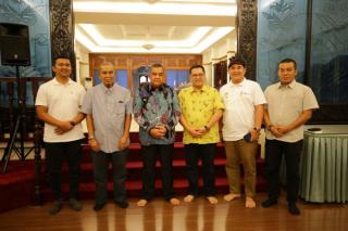Riau Jadi Tuan Rumah, Wagubri Minta Pertahankan Juara Umum Porwil Sumatera XI