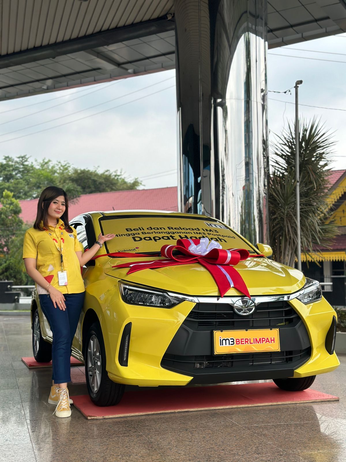Indosat Sumatera Selenggarakan Program Undian BERLIMPAH, Hadiah Utamanya 1 Unit Mobil