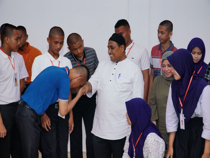 Suhermi Berikan Pembekalan Kepada Anggota Paskibraka Kampar