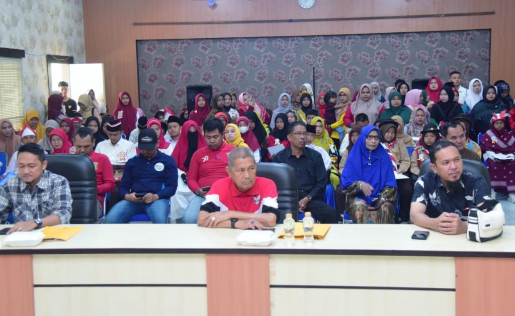 Wabup Inhil Buka Lomba Baca Puisi Tingkat SMP dan SMA