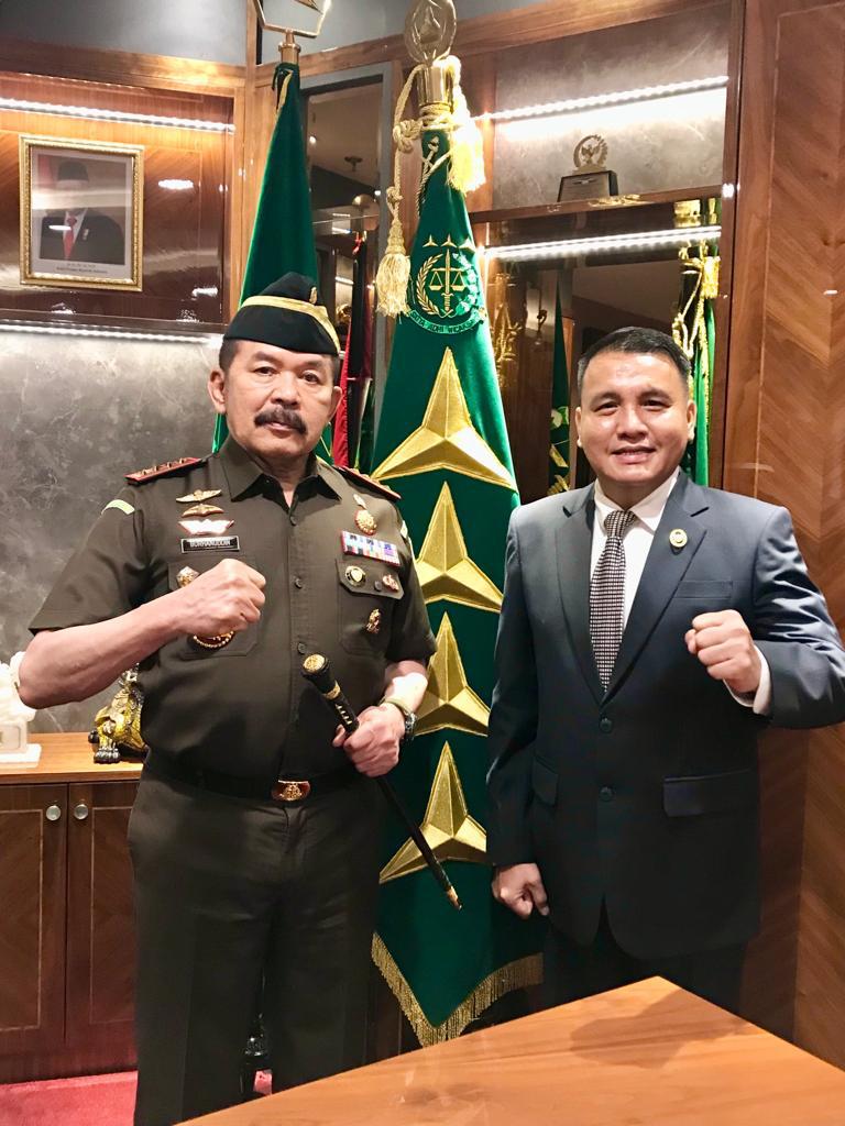 Komjak Nilai Instruksi Jaksa Agung Tunda Sementara Kasus Politisi Langkah Cermat & Profesional
