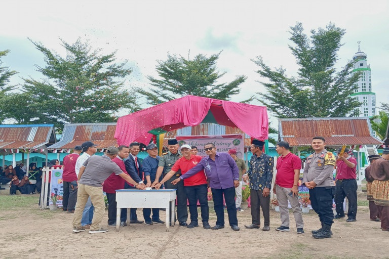 H. Asmar Buka Lomba Madrasah se-Kecamatan Rangsang Barat dan Rangsang Pesisir