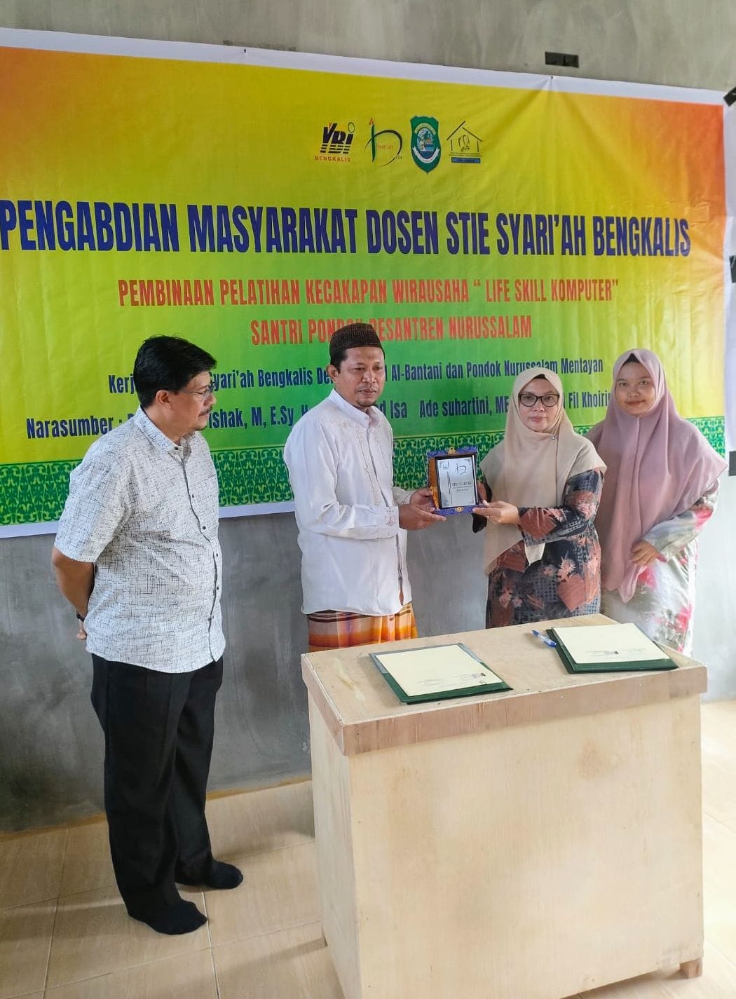 STIE Syariah Bengkalis dan Ponpes Nurussalam Desa Mentayan Teken MoU