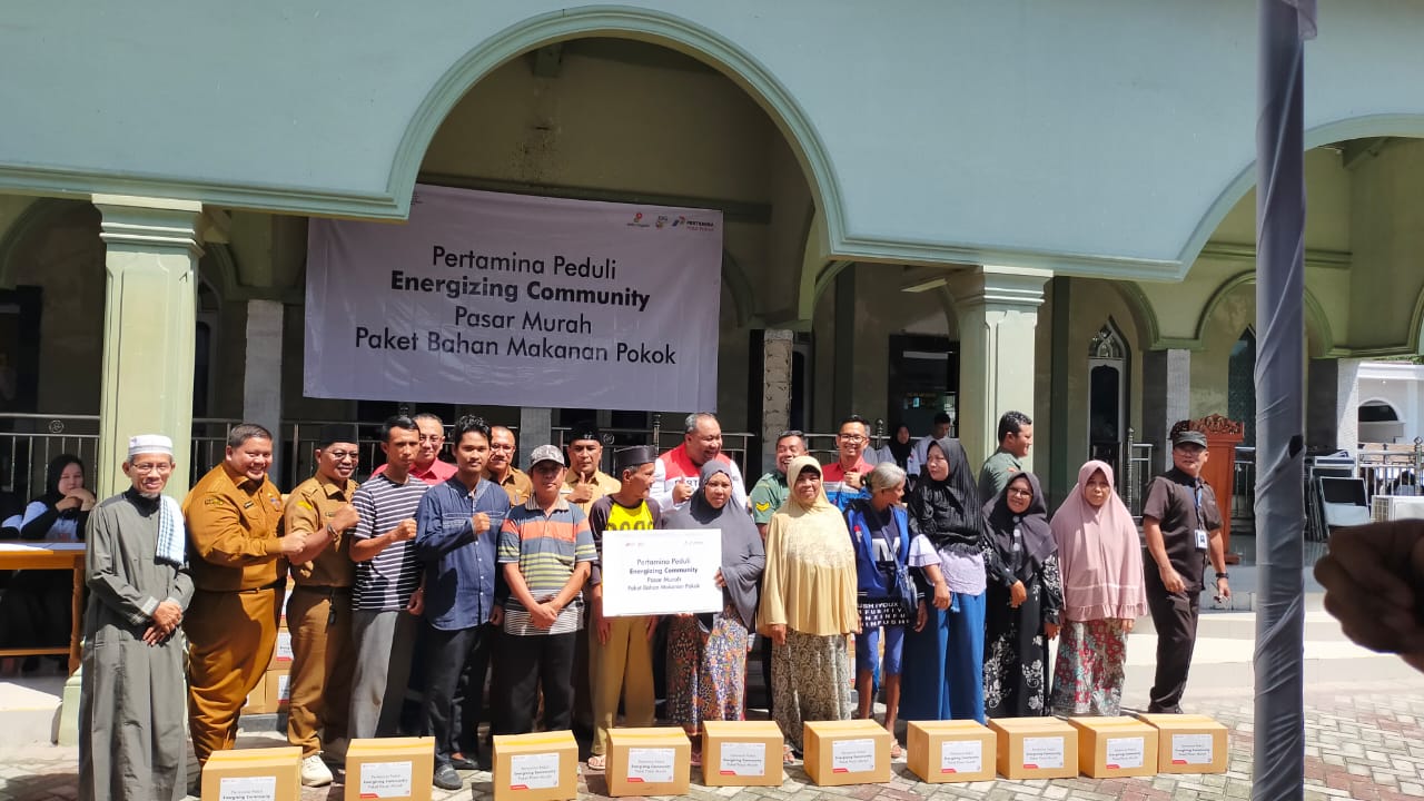 Kendalikan Inflasi Daerah, Pemkab Kampar dan Pertamina Hulu Rokan Laksanakan Pasar Murah