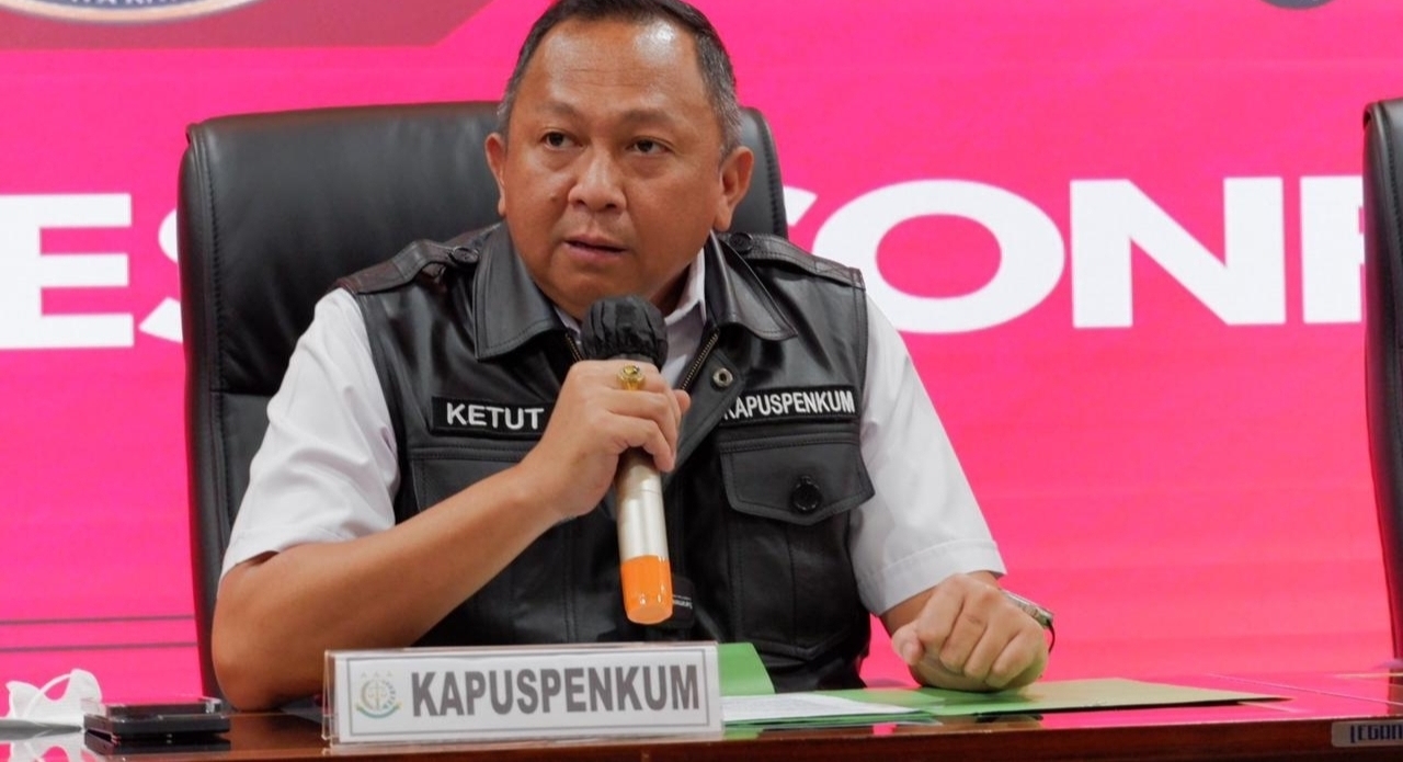 Panitera Pengganti Pengadilan Negeri Jakarta Selatan "MH" Diperiksa Kejagung