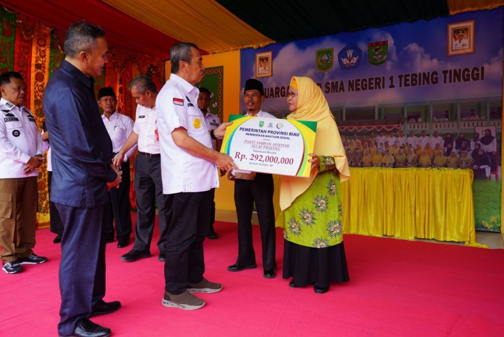 Gubri Salurkan Bantuan Sosial Kepada Panti Asuhan Aisiyah Kepulauan Meranti