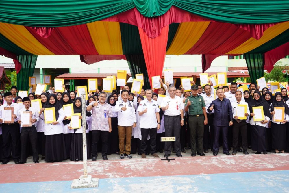120 Guru Honorer di Kepulauan Meranti Terima SK PPPK