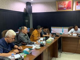 Hearing DPRD Pekanbaru Bersama APJATEL: 42 Provider Tak Berkontribusi ke PAD