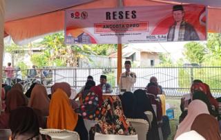 Rois Reses di Labuh Baru Timur, Warga Keluhkan Persoalan PPDB