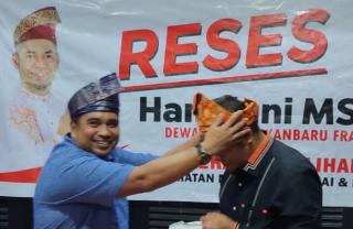 Tak disangka, Hamdani diberikan ini oleh Tokoh Masyarakat Wonorejo Saat Resesnya