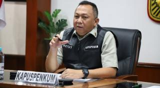 Kejaksaan Agung MemeriksaÂ  Seorang PNS Terkait Perkara Tipikor CPOÂ 