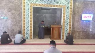 Allah SWT Mewajibkan Umat Nabi Muhammad SAW Sholat 5 Waktu