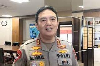 10 Tahanan Kabur, Kapolda Irjen Mohammad Iqbal Copot Kapolsek Rumbai