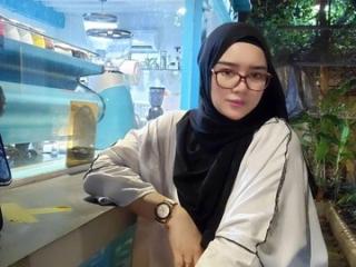 Minggat dari Rumah, Bebi Silvana 