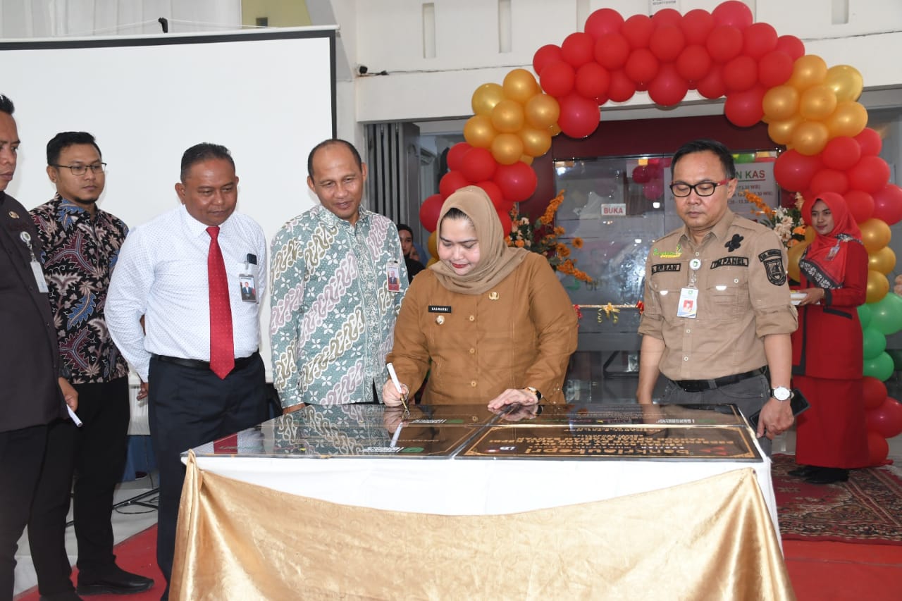 Bupati Kasmarni Sambut Baik Kehadiran Bank Riau Kepri Syariah di Bathin Solapan