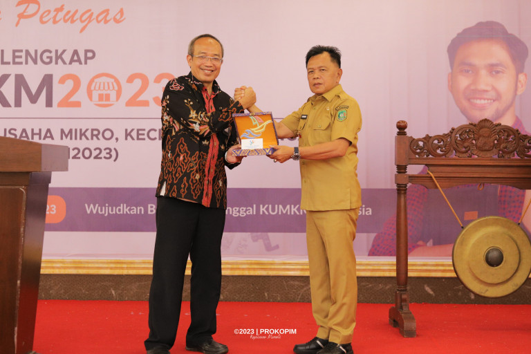 Plt Bupati Asmar Buka Pelatihan PL-KUMKM