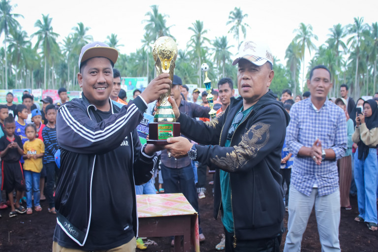 Plt Bupati Asmar Tutup Tanjung Bakau Cup Tahun 2023