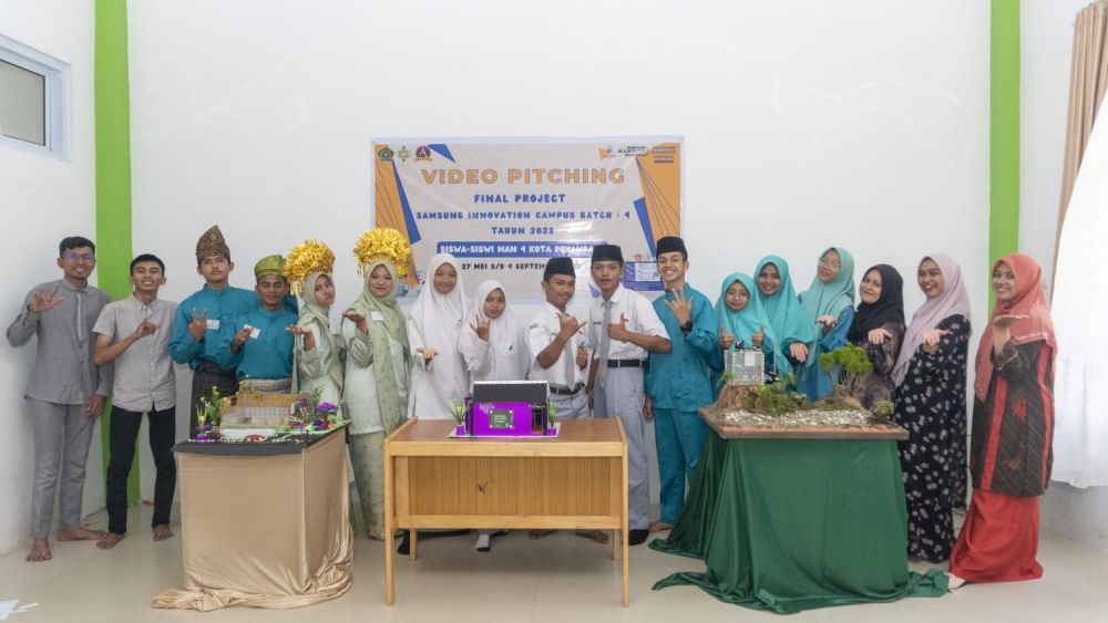 Dua Tim MAN 4 Pekanbaru Lolos Top 25 Samsung Innovation Campus Batch 4 2023