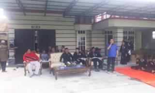 Warga Keluhkan Infrastruktur di Reses Roni Pasla