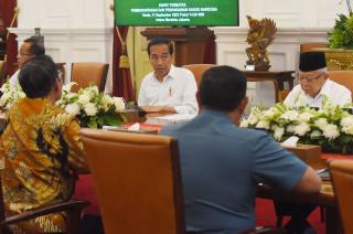 Presiden Minta Jajaran Lakukan Terobosan Dalam Pemberantasan dan Penanganan Kasus Narkoba